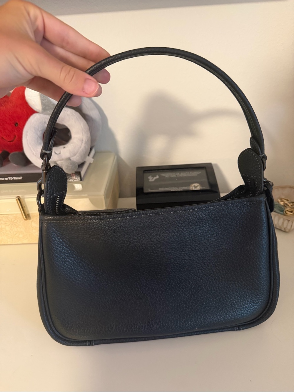 Coach Black Pebbled Leather Shoulder Bag - Picture 3 of 9